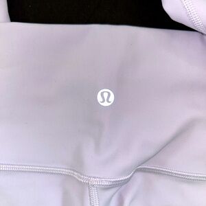 Lilac purple lulu lemon leggings size 6 like new
